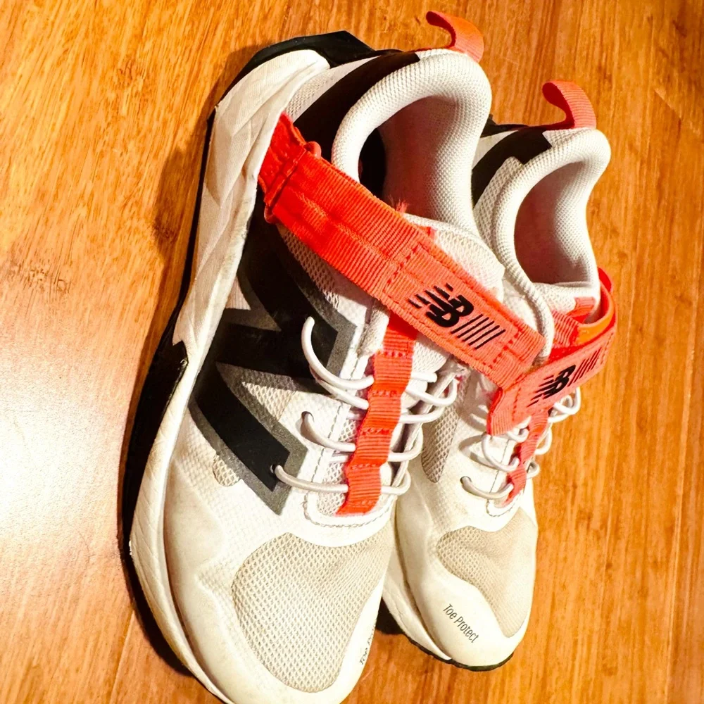 New Balance Kids Sneakers - White, Black, and Red size 13 - Picture 3 of 7